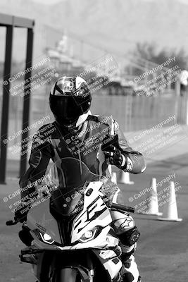 media/Nov-06-2023-Moto Forza (Mon) [[ce023d0744]]/1-Around the Pits/